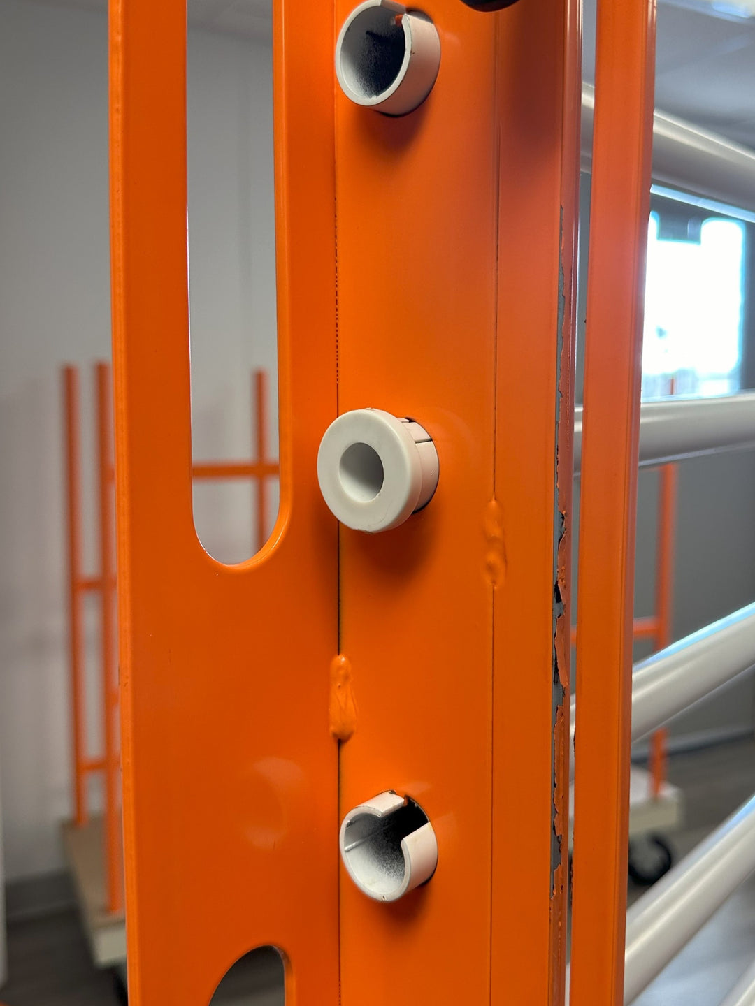 PRODRYINGRACK EX (PDREX) T LOCKS IN USE ON PDREX RACK CLOSE UP