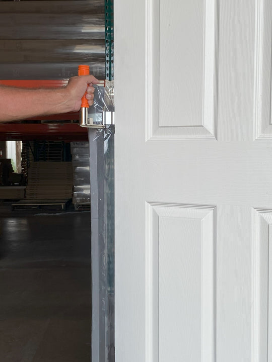 INTERIOR DOOR SPRAY AND DRY SERIES (PSDRID) OVERSPRAY GUARDS IN USE WITH CUSTOM HAND GRIP HANDLES