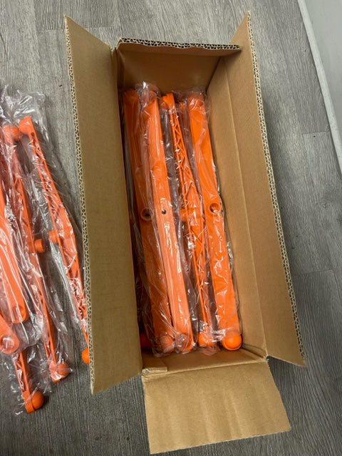 INTERIOR DOOR SPRAY AND DRY SERIES (PSDRID) ORANGE PLASTIC BASE SUPPORTS IN BOX PACKAGING 